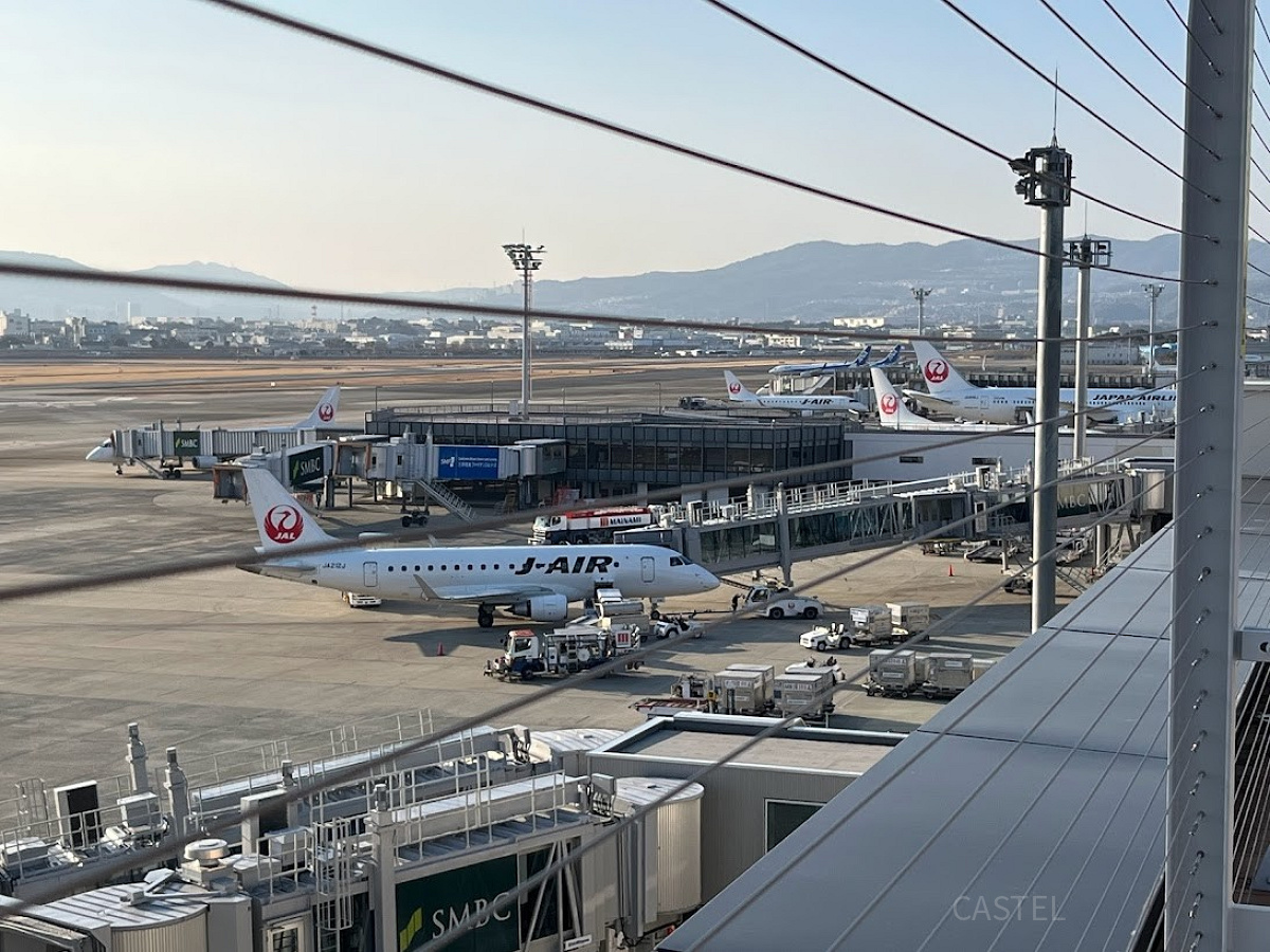 大阪国際空港のテラス