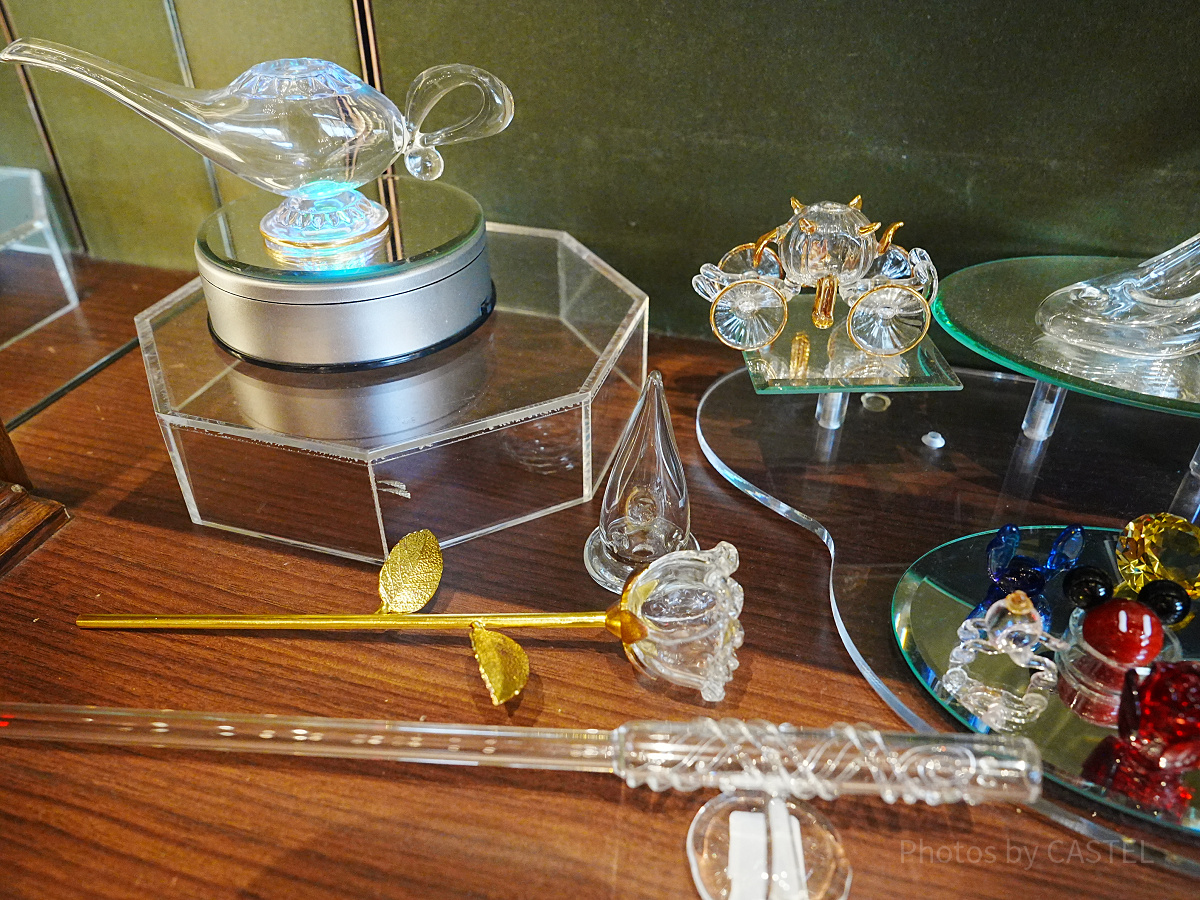 さまざまな形の容器がありますよ！