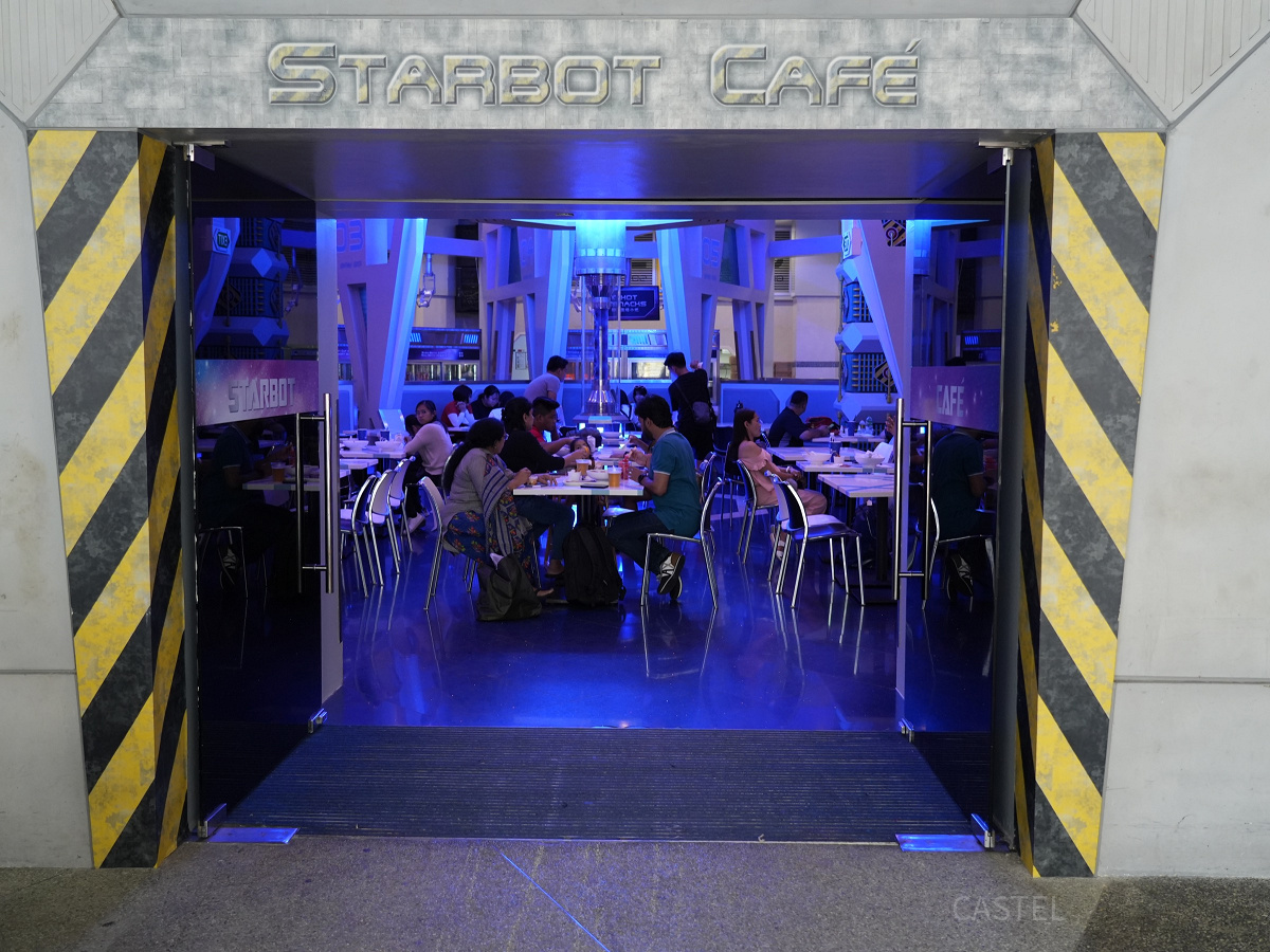 ユニバーサルスタジオシンガポール(USS)：スターボット・カフェ