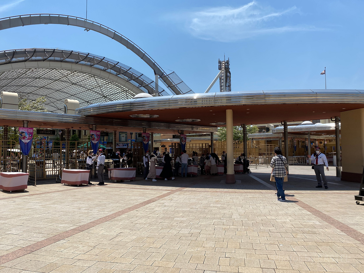 USJの手荷物検査と入場口（2023年5月）