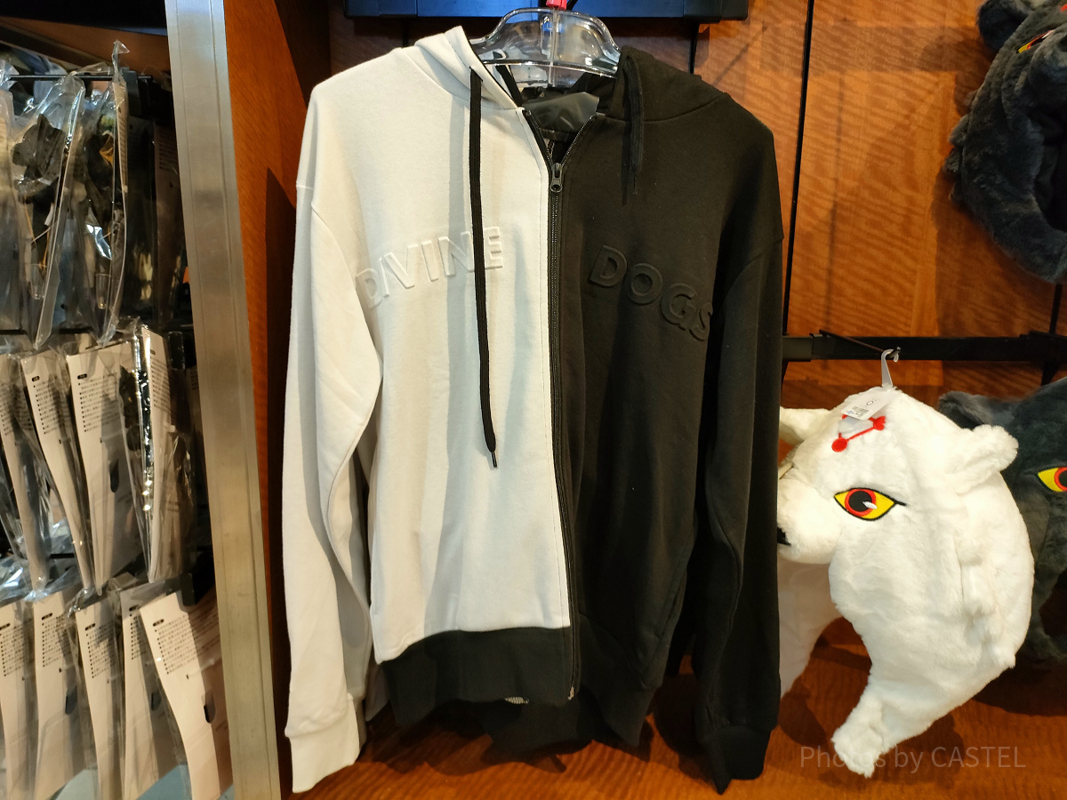 USJ×呪術廻戦・伏黒恵のパーカー