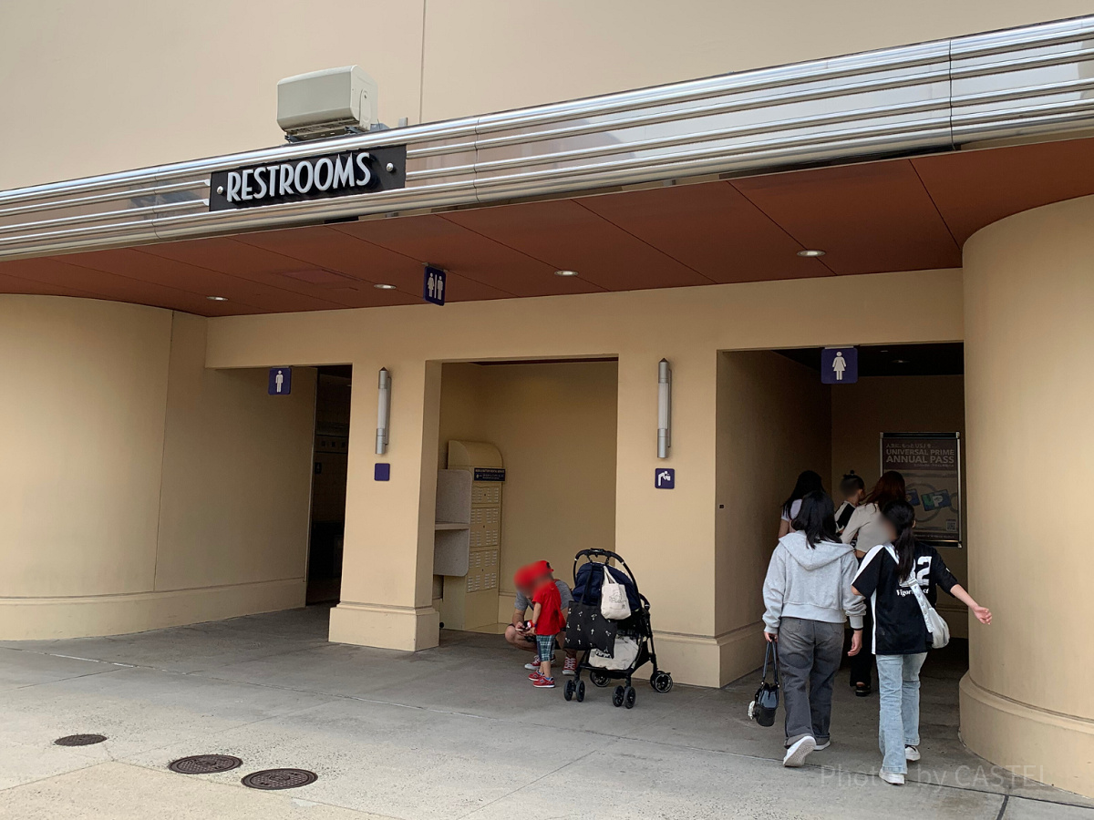 USJ/コナン4-Dシアター横のトイレ