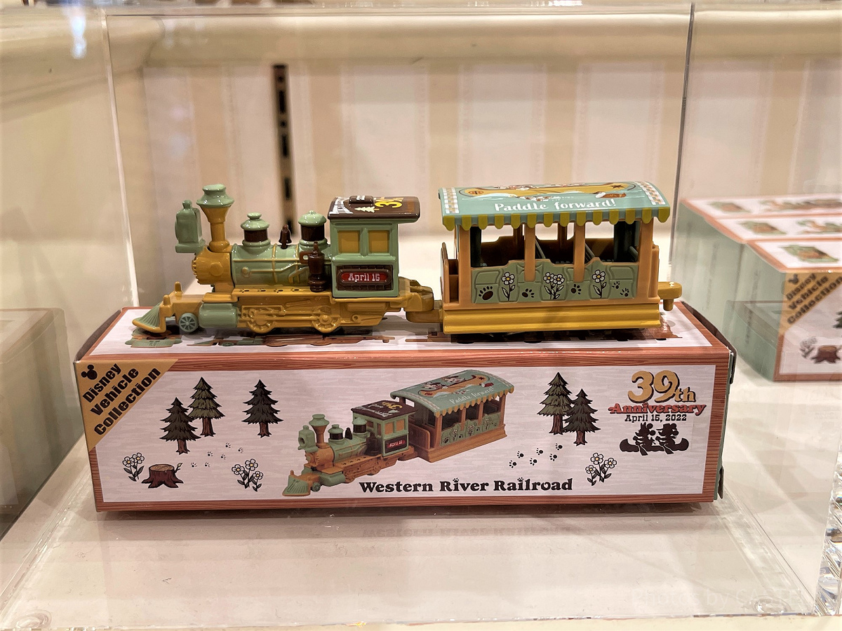 東京ディズニーリゾート トミカ ウエスタンリバー鉄道 ハロウィン 39周年 ウエスタンリバー鉄道トミカ(39周年デザイン)| キャステル | CASTEL