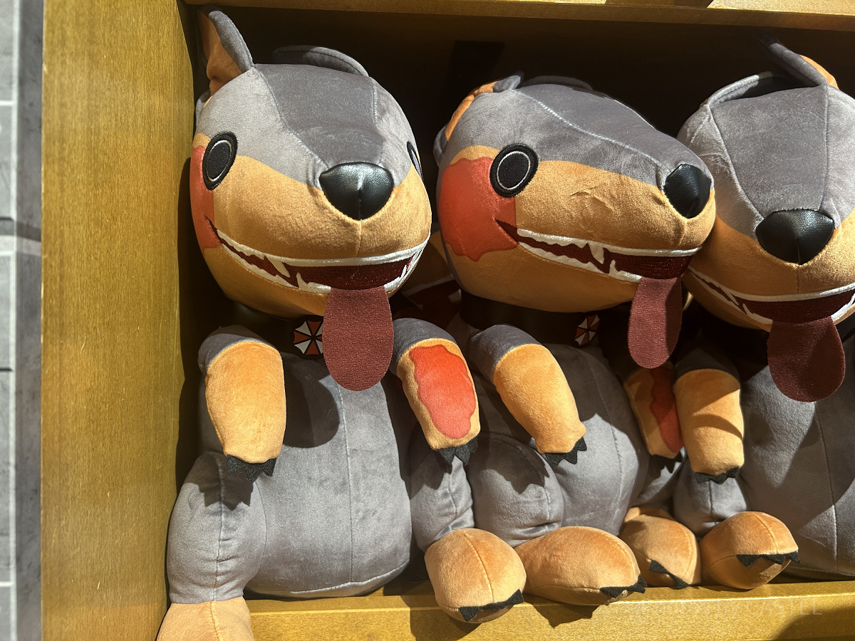 USJ 限定 ハロウィン バイオハザード ゾンビ犬 クッション