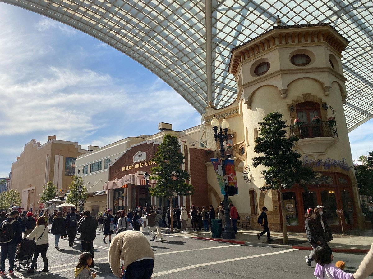 ビバリーヒルズブランジェリー キャステル Castel ディズニー情報