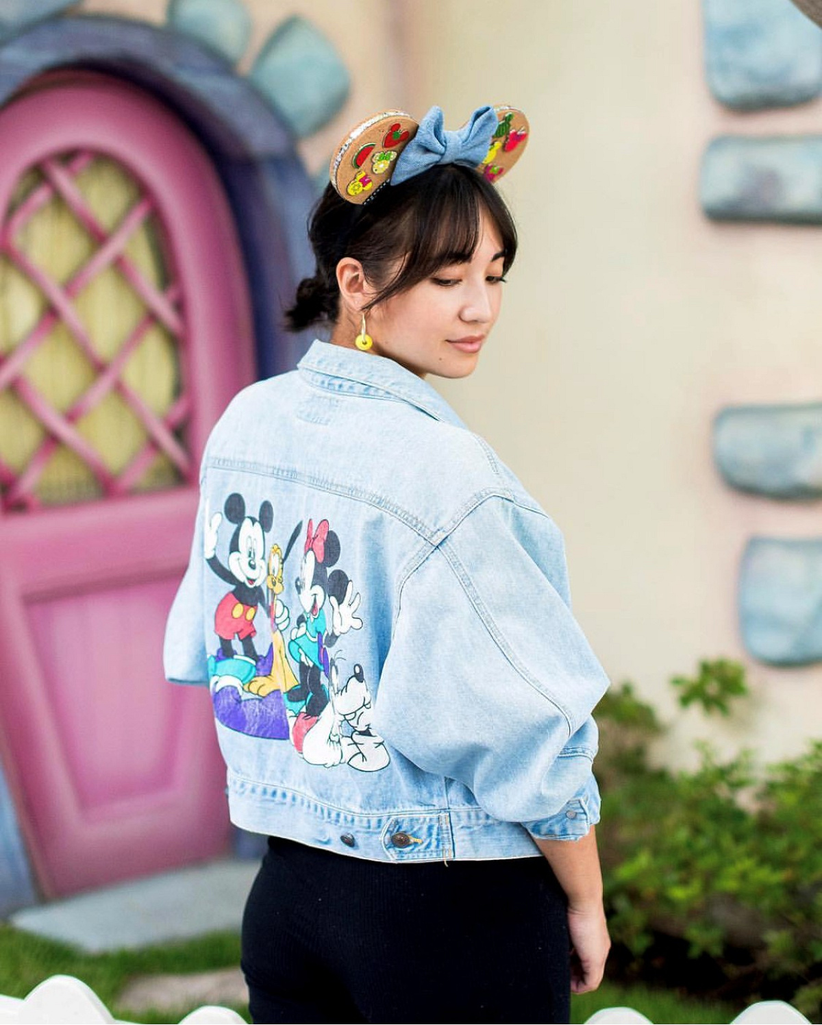 デニムジャケットコーデ キャステル Castel ディズニー情報