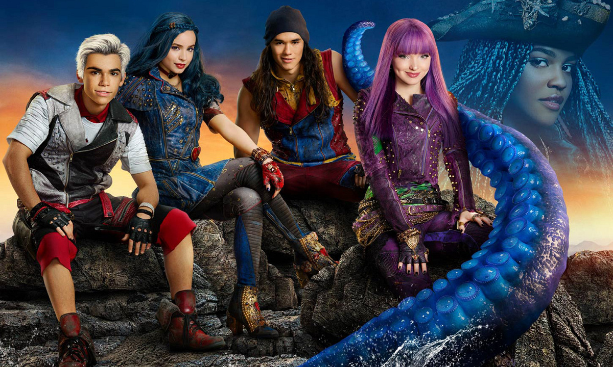 「ディセンダント3」これまでのあらすじ:「ディセンダント2」 キャステル CASTEL ディズニー情報