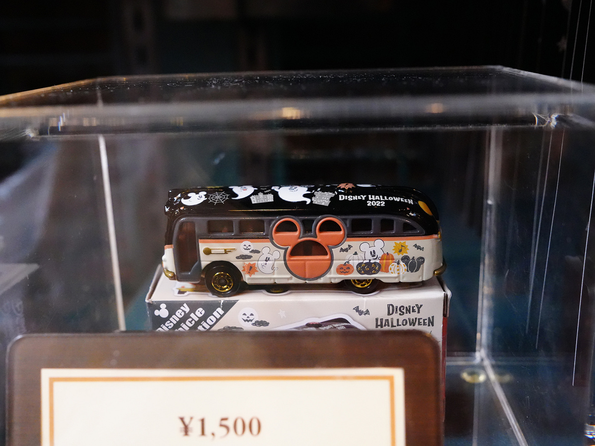 ディズニー ビークル コレクション トミカ 22年ディズニーハロウィングッズ キャステル Castel ディズニー情報
