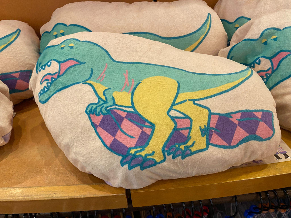 ジュラシックパーク「恐竜」のビッグブランケット キャステル CASTEL ディズニー情報