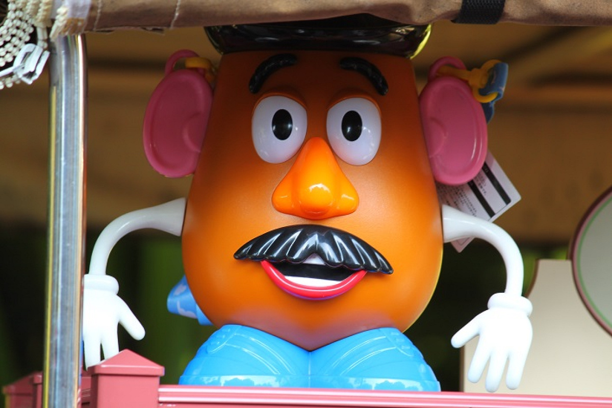 Mr ポテトヘッドのポップコーンバケット キャステル Castel ディズニー情報