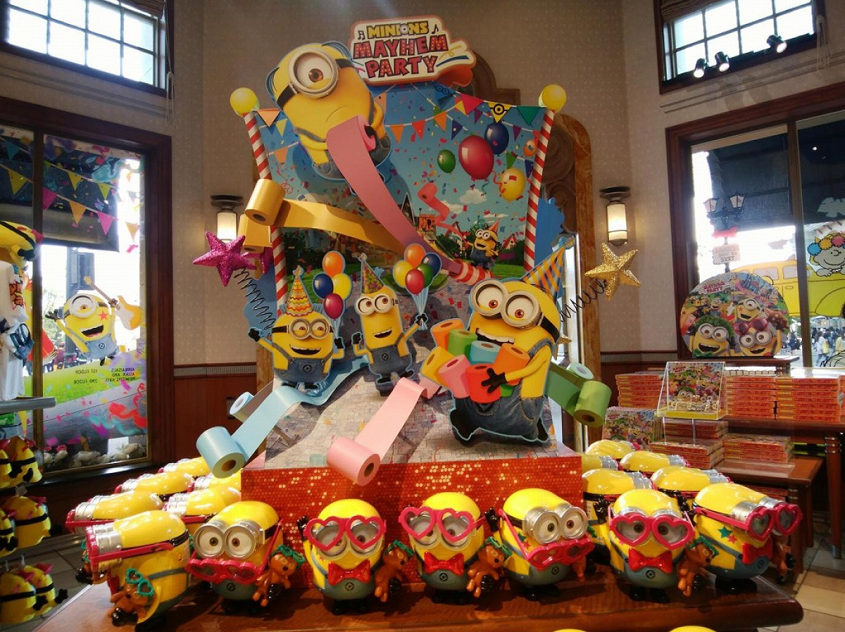 ユニバのミニオングッズ キャステル CASTEL ディズニー情報