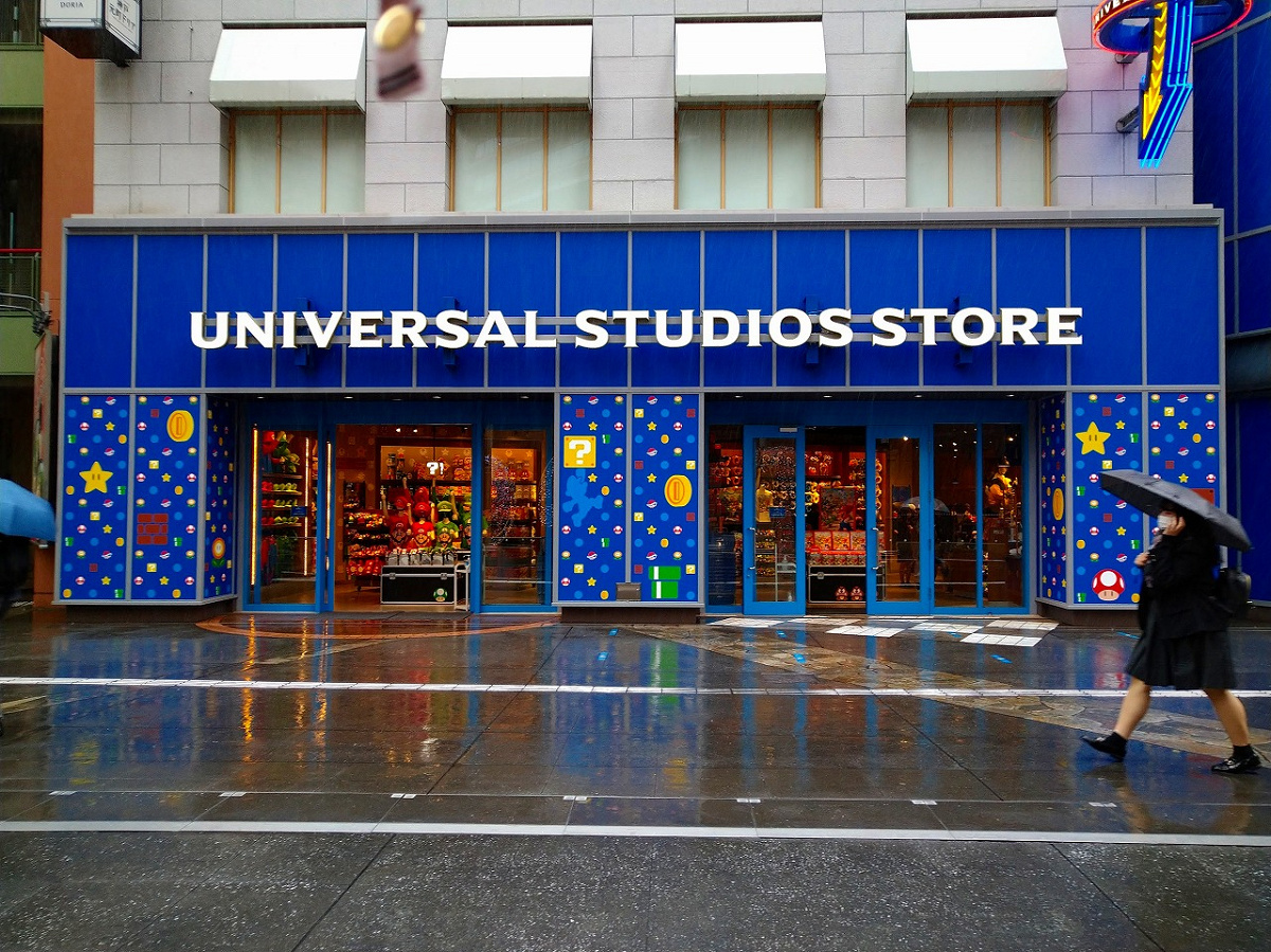 ユニバーサルスタジオストア ユニバーサルシティ店 キャステル Castel ディズニー情報