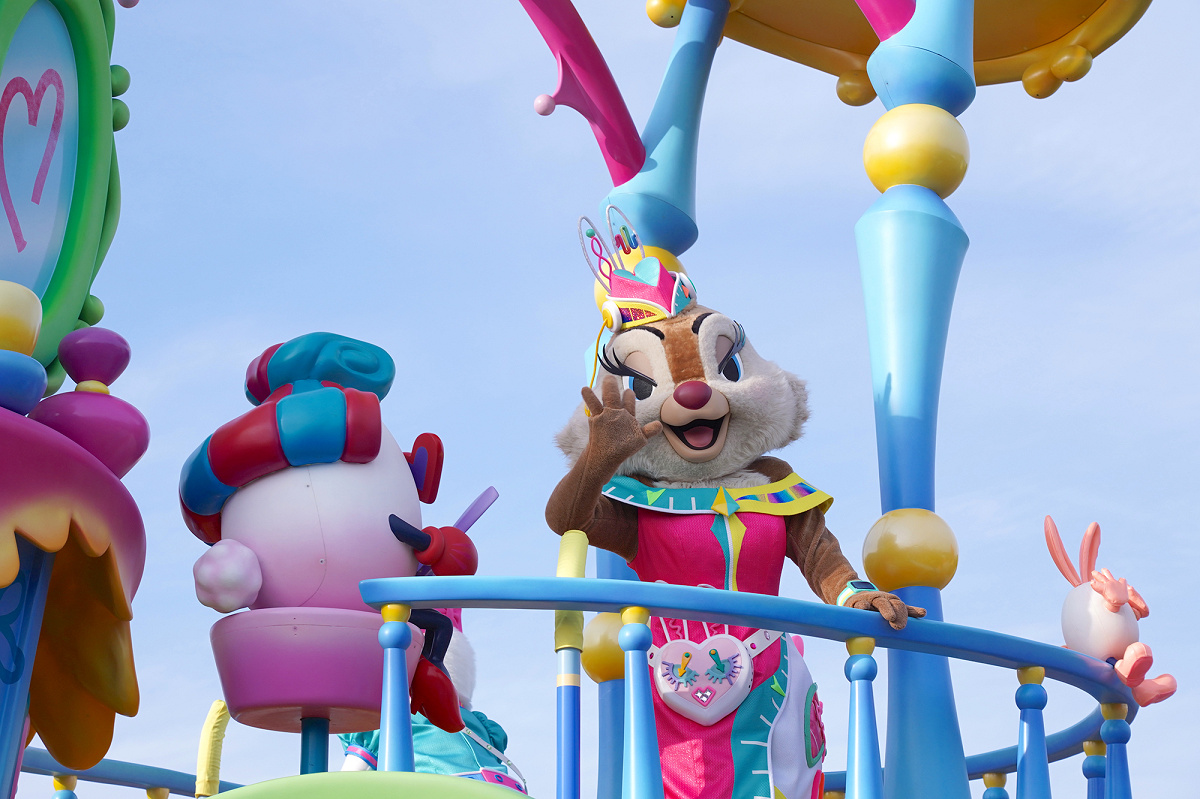 うさたま大脱走 のフロート デイジー クラリス クララベル キャステル Castel ディズニー情報