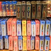 【最新】ディズニーランド＆シーのボールペン全種まとめ！バラマキ土産に人気のボールペンセットも！