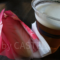 【ギョウザドッグ】販売場所はどこ?ディズニーシーの人気食べ歩きフードのヒミツとは?