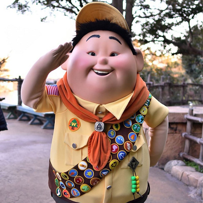 カールじいさんの空飛ぶ家　カール　エリー 幼少期　レア ギリギリ滑り込みセーフなハロウィン！！ど深夜に失礼します🆕 今年は