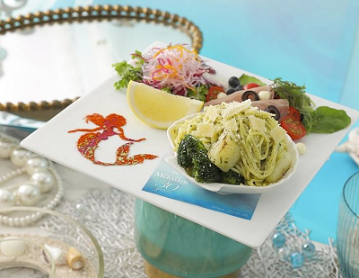 野菜たっぷりジェノベーゼパスタ