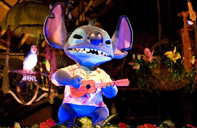 TDL】魅惑のチキルームでスティッチ大暴れ！ハワイ語も学べる