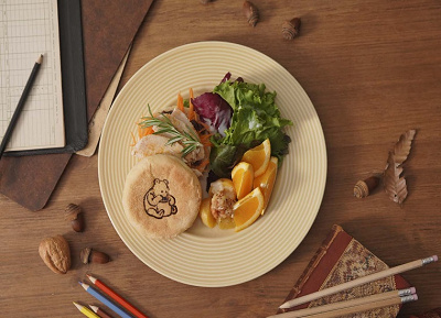 キャロットラペとタンドリーチキンのマフィン