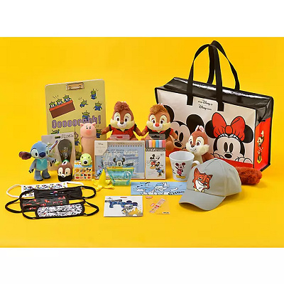 F★ディズニーストア★ラッキーバッグ★19点まとめ売り★ぬいぐるみ★バックパック 2022】ディズニーストアの福袋「ラッキーバッグ」情報！購入方法・値段