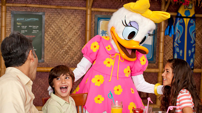 ドナルドダックのシーサイド・ブレックファスト