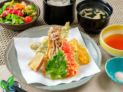 八種の野菜天麩羅膳
