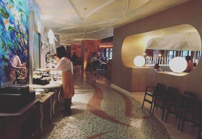 ファンタズミック!が鑑賞できるレストラン