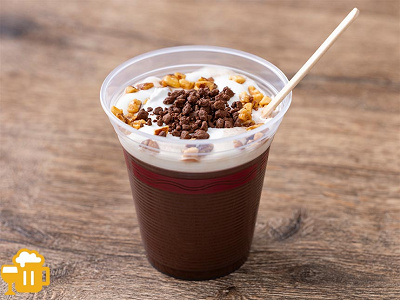 ホットココアカクテル（アマレット、アーモンド）