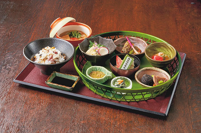 和の菜食御膳(USJ×鬼滅の刃 刀鍛冶の里ひょっとこ亭)