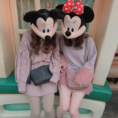 ミッキー&ミニー×春色ピンクの双子コーデ