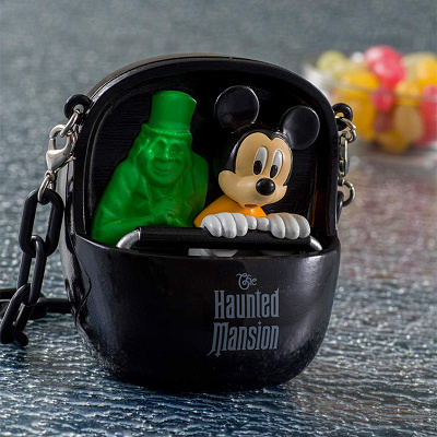 2021】ディズニーランドのスーベニアグッズ31選！パーク内のレストラン