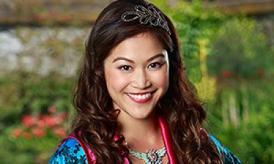 ムーランの娘、ロニー