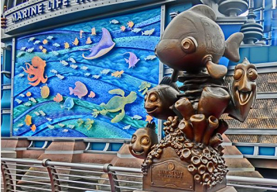 ニモの銅像