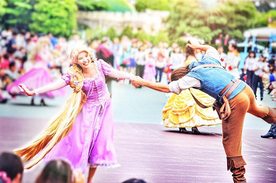 フリンを振り回すラプンツェルが”神！”