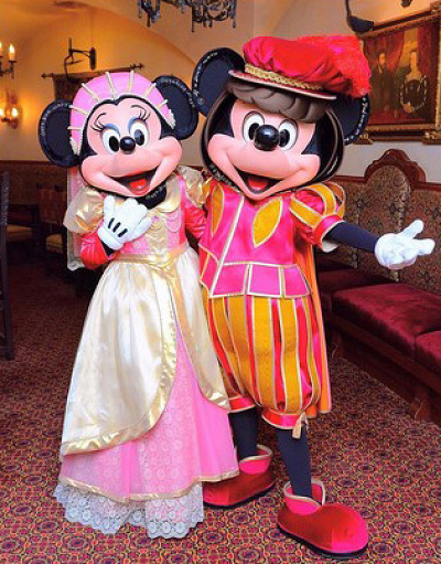 ロミオとジュリエットのミッキーとミニー
