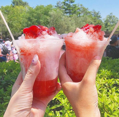 シェイブアイス(ストロベリーミルク)