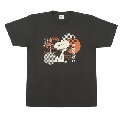 スヌーピーのTシャツ