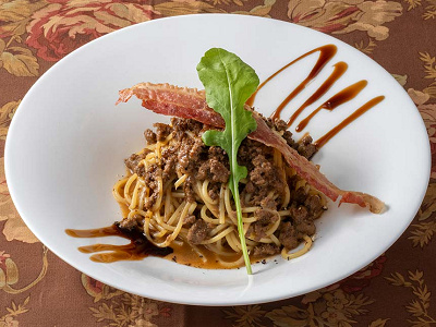 スパゲッティ、牛肉のラグーソース