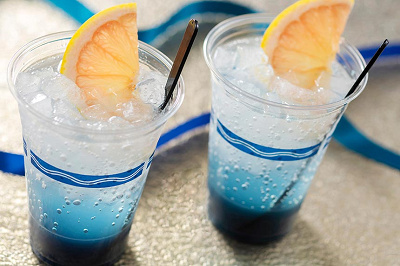 スパークリングカクテル(ライチーリキュール&グレープフルーツ)