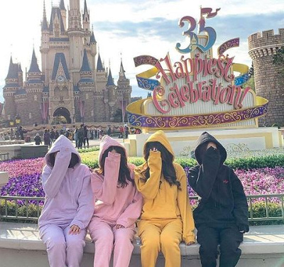 ディズニー ピンク カチューシャ 4人 お揃い コーデ