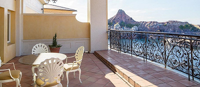 テラスルーム（ハーバーグランドビュー）