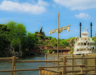 トムソーヤ島いかだ