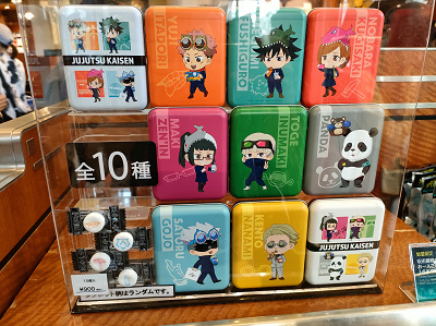 USJ×呪術廻戦】コラボグッズ全102種まとめ！虎杖や五条のぬいぐるみやT