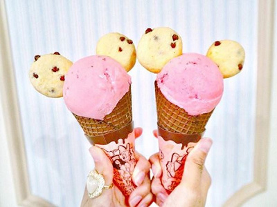 クッキーをトッピングするのもおすすめ☆