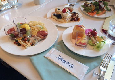 どれから食べよう?