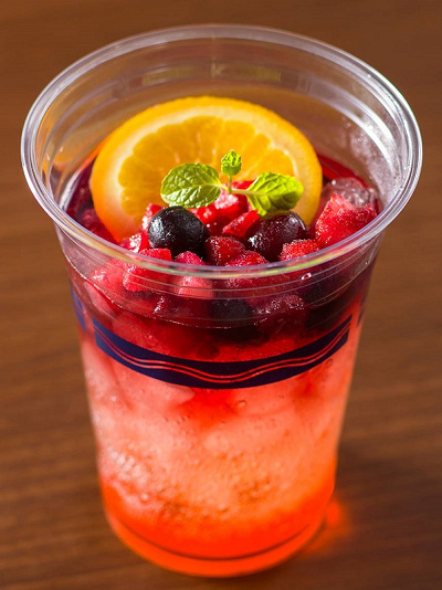 ワイン＆アペロールのスパークリングカクテル