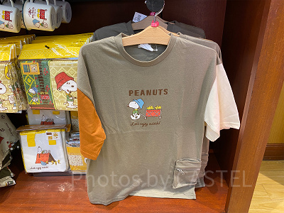 ポケットＴシャツ／USJスヌーピーグッズ「Let's enjoy outside!」