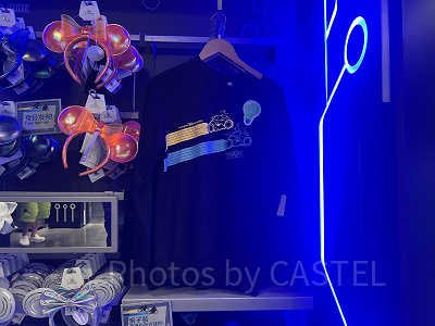 上海ディズニートロングッズ：ライトサイクルデザイン黒Tシャツ
