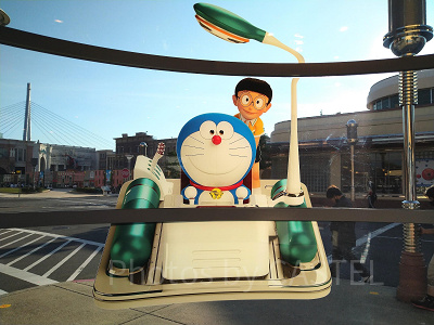 「STAND BY MEドラえもん２」の７ドラえもんとのび太