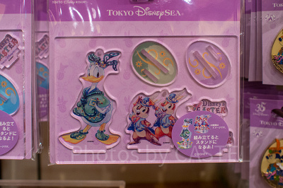 アクリルスタンド(ドナルド&チップとデール)